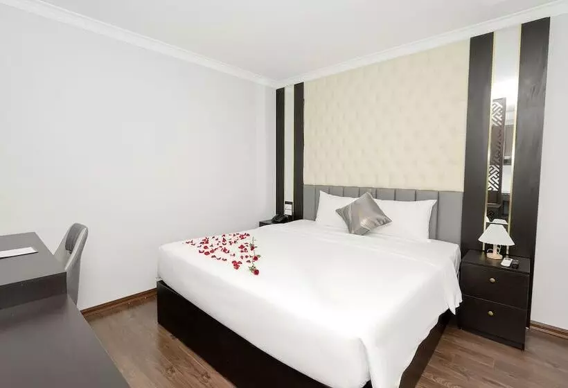 Fotos del hotel Monaco:  4