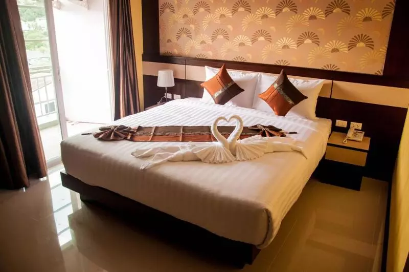 Fotos del hotel Patong Mansion:  8