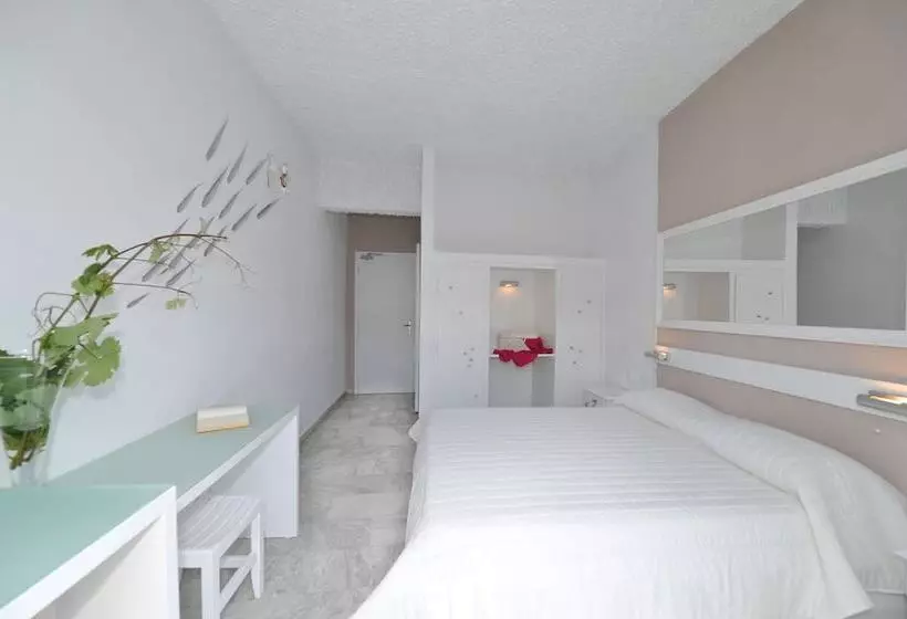 Fotos del hotel Porto Castello:  13