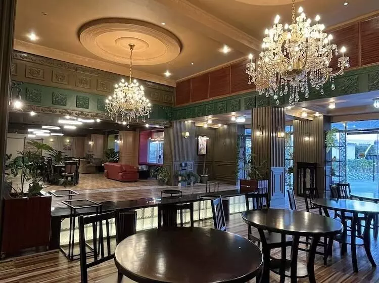 Fotos del hotel Clarkk Renaissance:  13