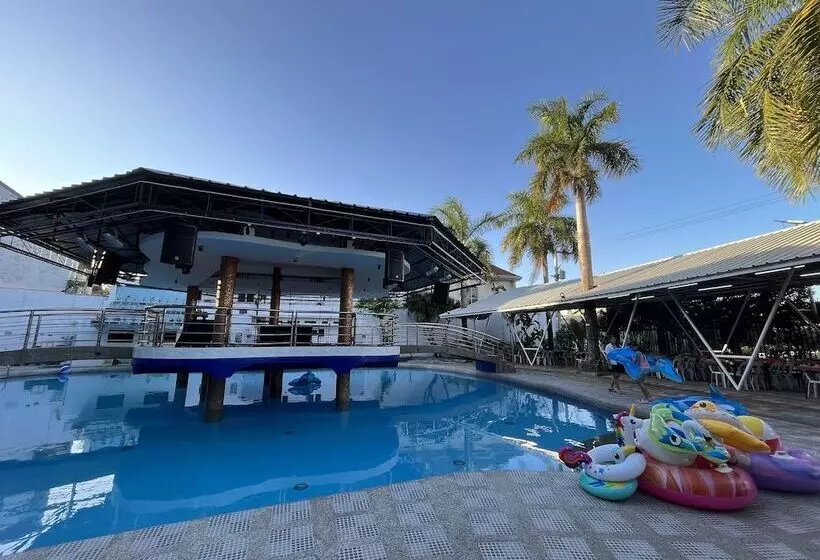 Fotos del hotel Clarkk Renaissance:  5