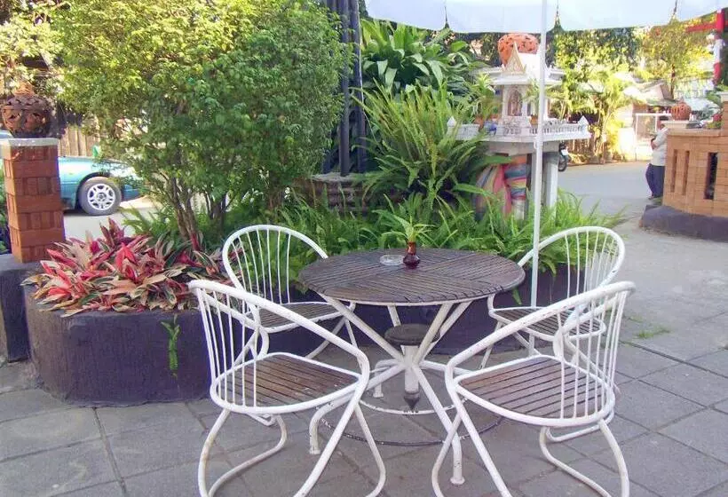 Fotos del hotel Lanna Thai Guesthouse:  3