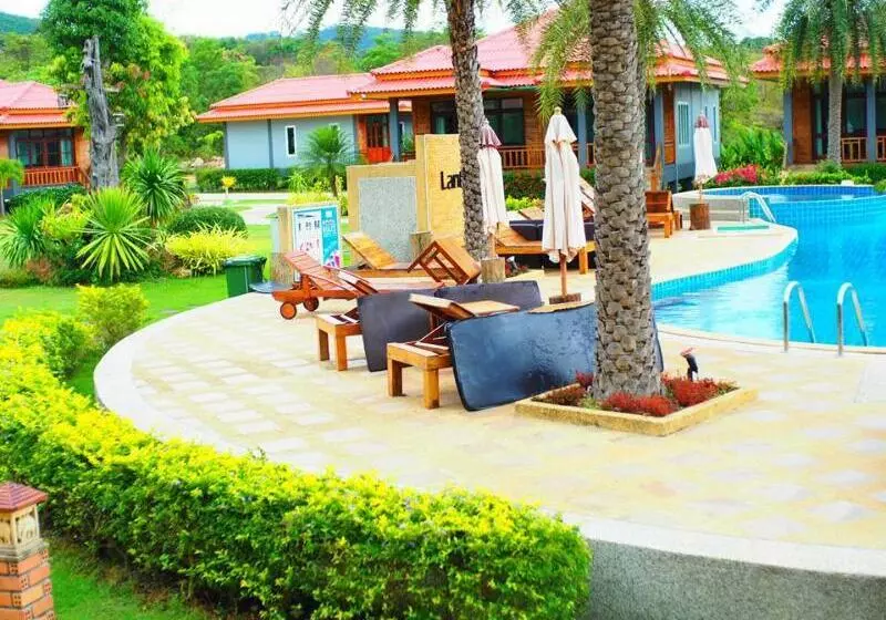 Fotos del hotel Lanta Lapaya Resort:  21