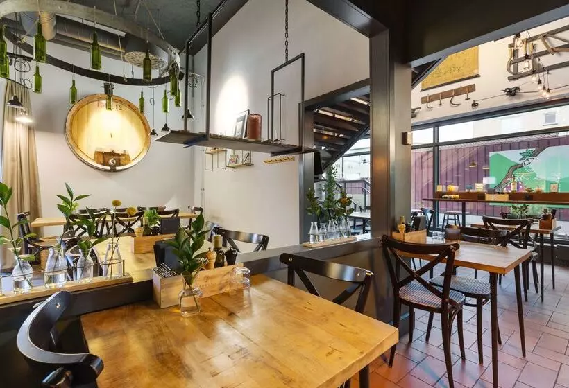 Fotos del hotel The Winery , Worlds Crafted:  10