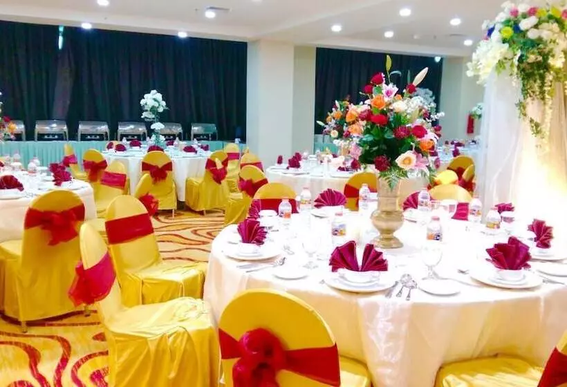 Fotos del hotel Travellers Hotel Phinisi:  9