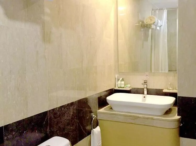 Fotos del hotel Travellers Hotel Phinisi:  23