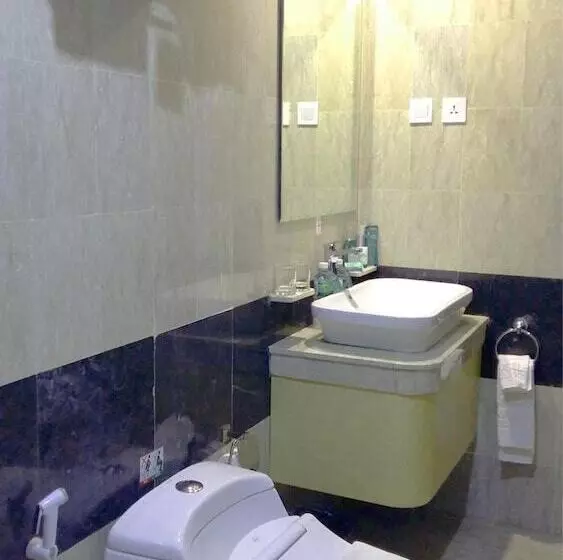 Fotos del hotel Travellers Hotel Phinisi:  18