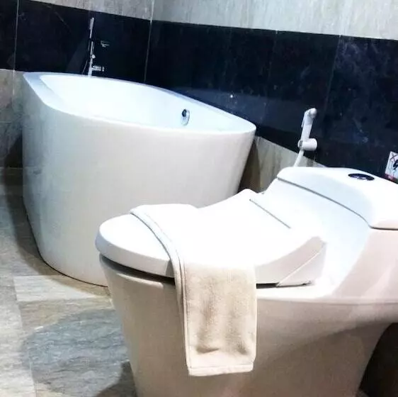 Fotos del hotel Travellers Hotel Phinisi:  5