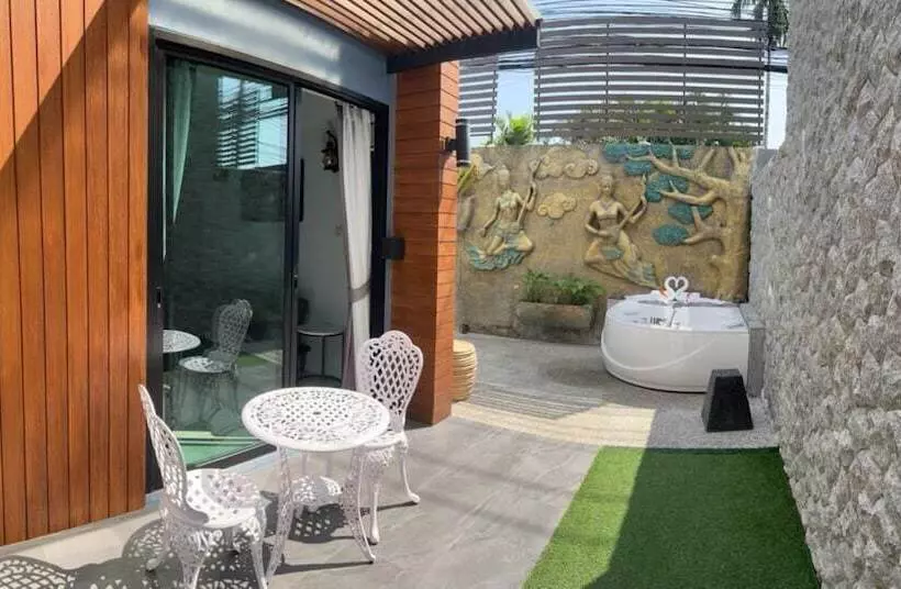 Fotos del hotel Lemon Tree Naturist Resort Naiharn Beach Phuket:  5