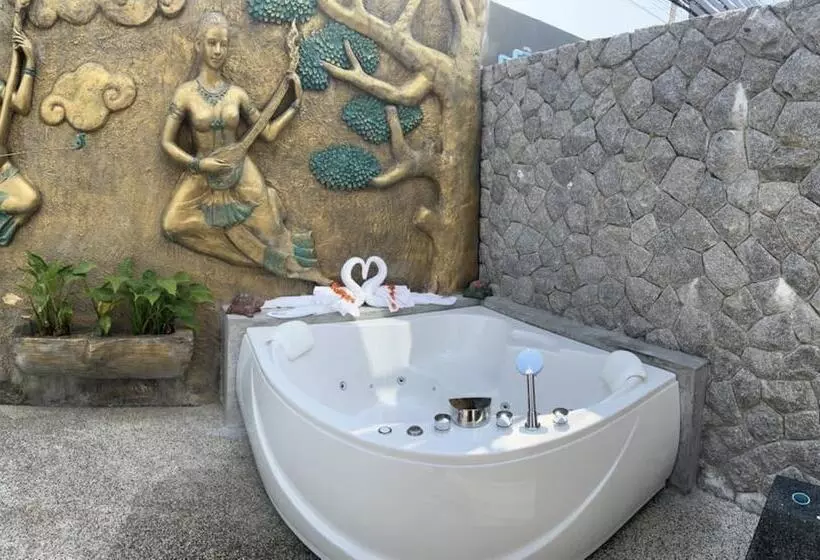 Fotos del hotel Lemon Tree Naturist Resort Naiharn Beach Phuket:  9