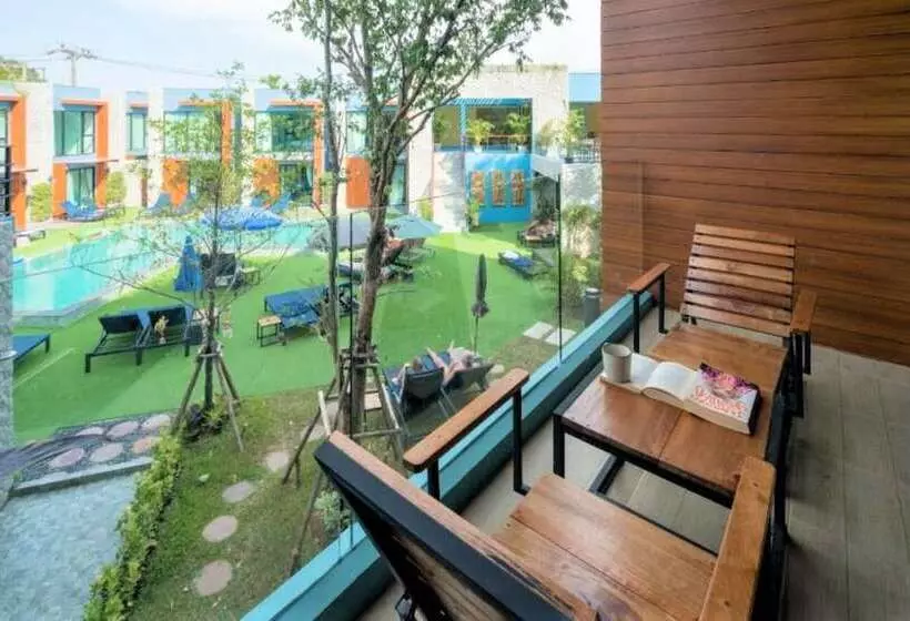 Fotos del hotel Lemon Tree Naturist Resort Naiharn Beach Phuket:  4