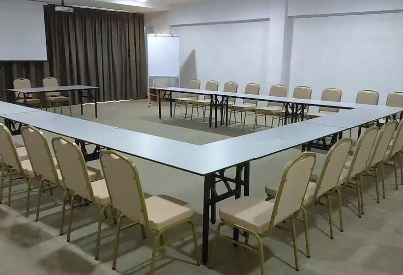 Fotos del hotel Temasek:  8