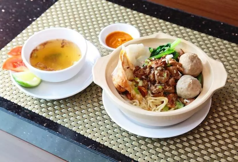 Fotos del hotel The One Hotel Makassar:  9