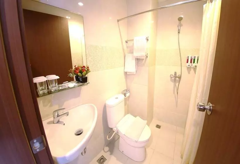 Fotos del hotel The One Hotel Makassar:  6