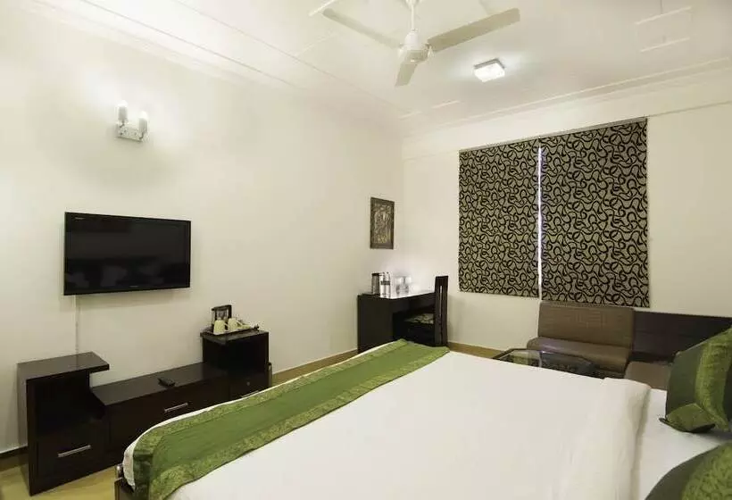 Fotos del hotel Treebo Four Sight Sector  14 Gurgaon:  10