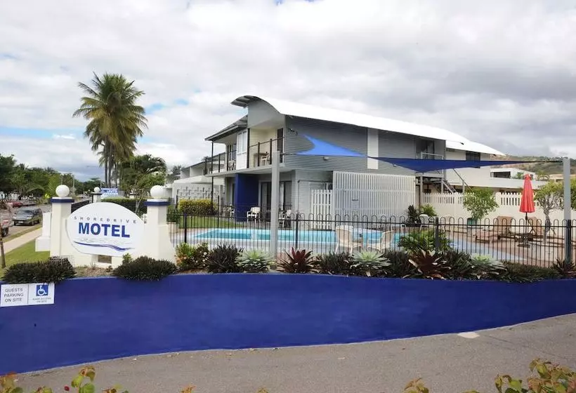 Shoredrive Motel