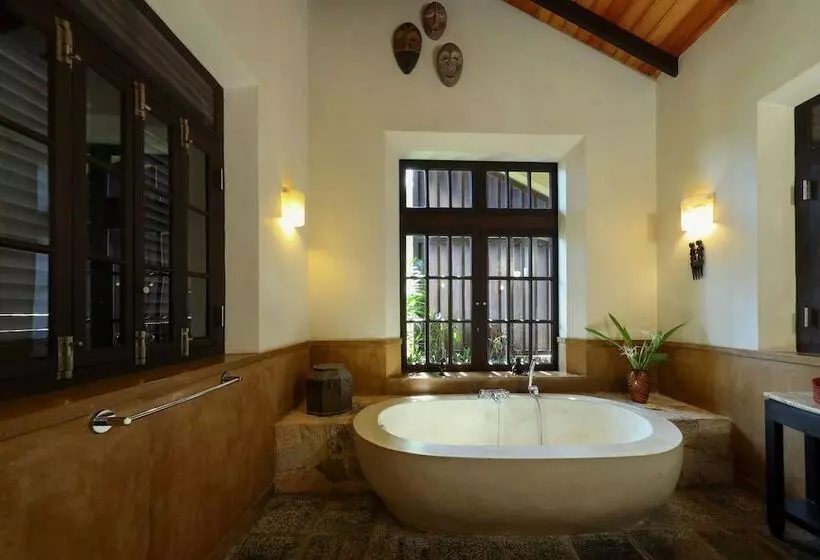 Fotos del hotel Sergeant House:  9