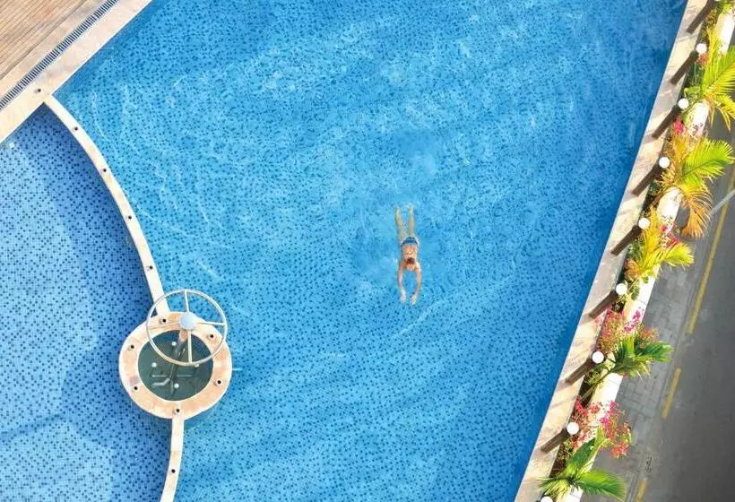 Fotos del hotel Barry Boutique Hotel Sanya:  2