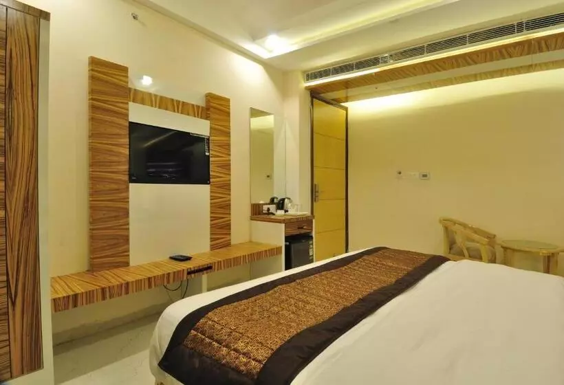 Fotos del hotel Aman Continental-all Staff Vaccinated:  11