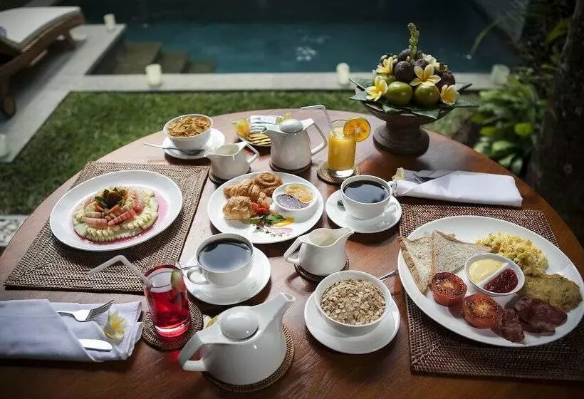 Fotos del hotel Villa Santun:  9