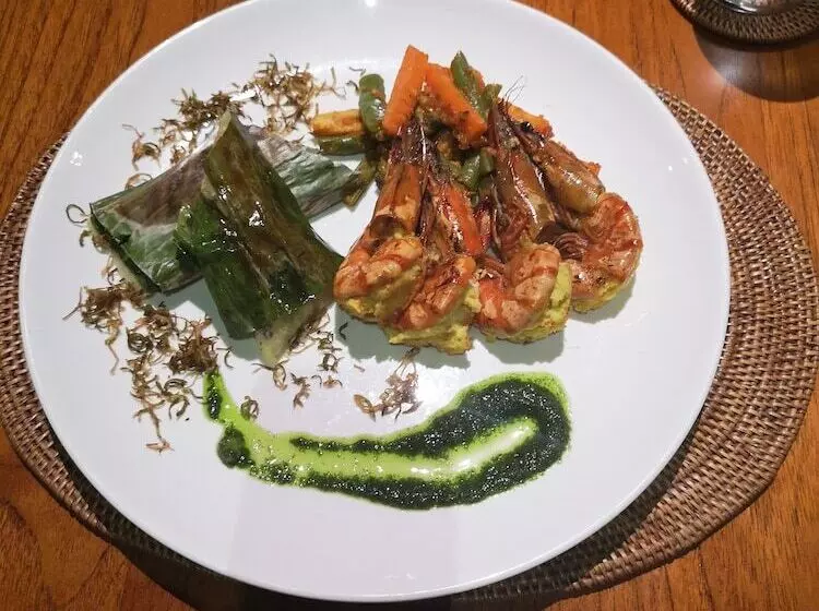 Fotos del hotel Villa Santun:  16