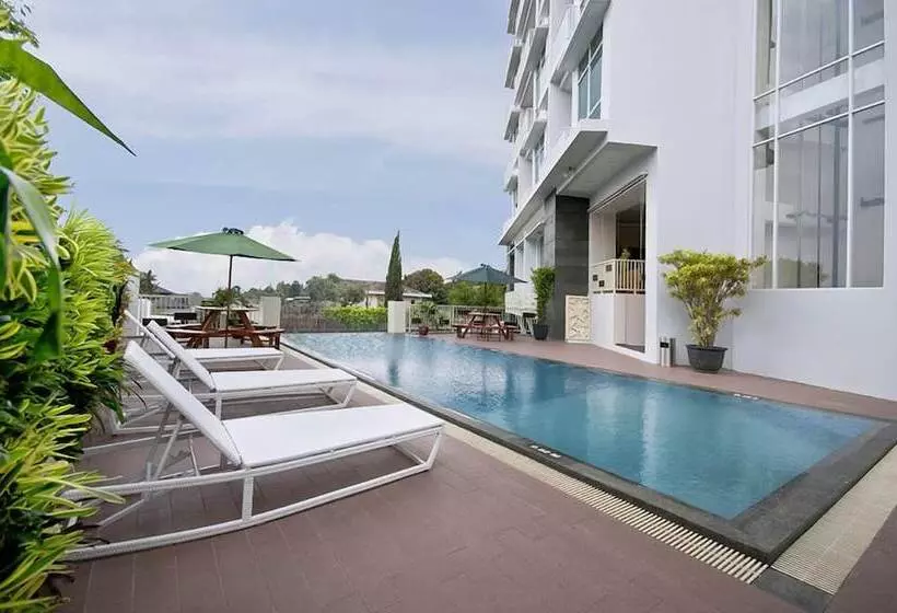 Fotos del hotel Travelday Bandung:  3