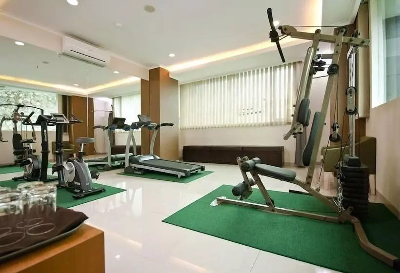 Fotos del hotel Travelday Bandung:  6