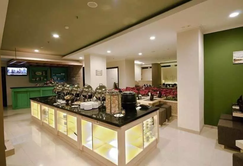 Fotos del hotel Travelday Bandung:  7