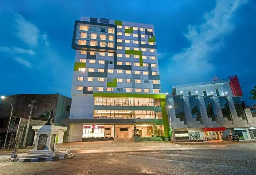 Fotos del hotel Whiz Prime Hotel Hasanuddin Makassar:  9