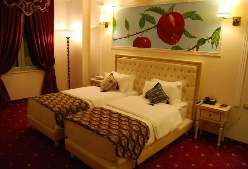 2 Kitarrat Boutique  & Spa