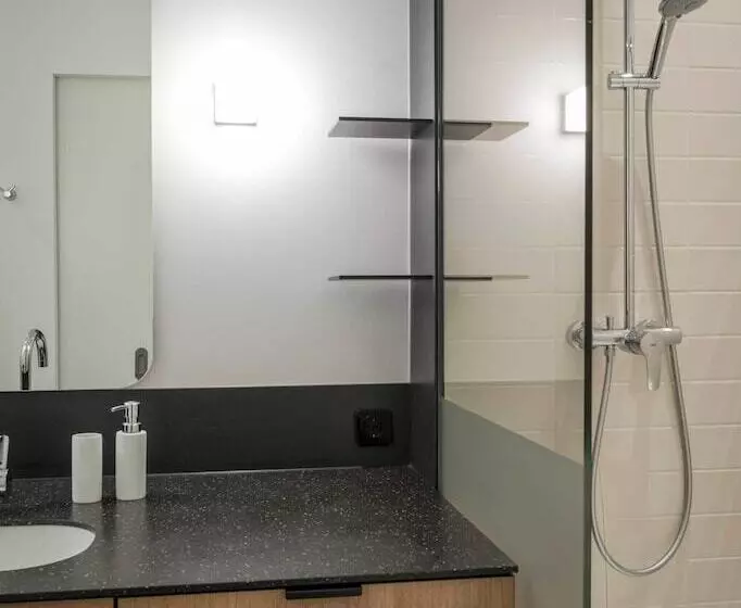 Fotos del hotel Apartment040:  4