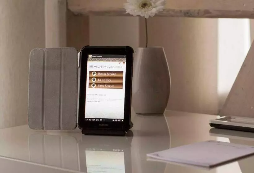 Fotos del hotel Helvetia Suites:  5