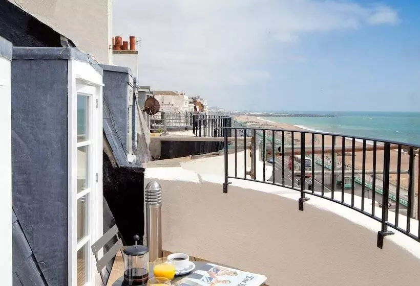 Fotos del hotel A Room With A View:  3