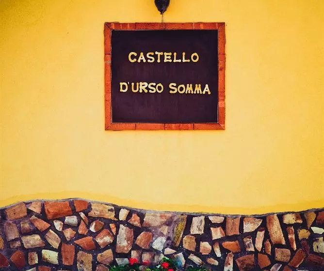Fotos del hotel Castello D Urso Somma B&b:  10