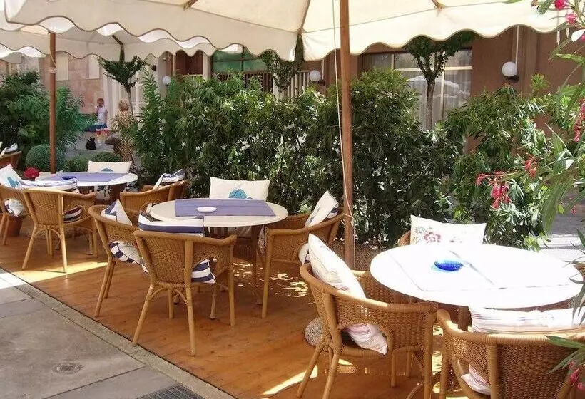 Fotos del hotel Villa Carla:  7