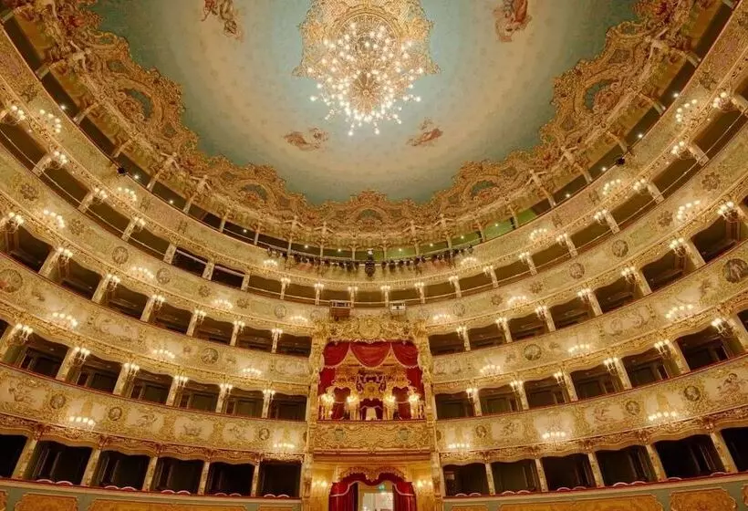 Fotos del hotel Ca' Della Loggia:  19