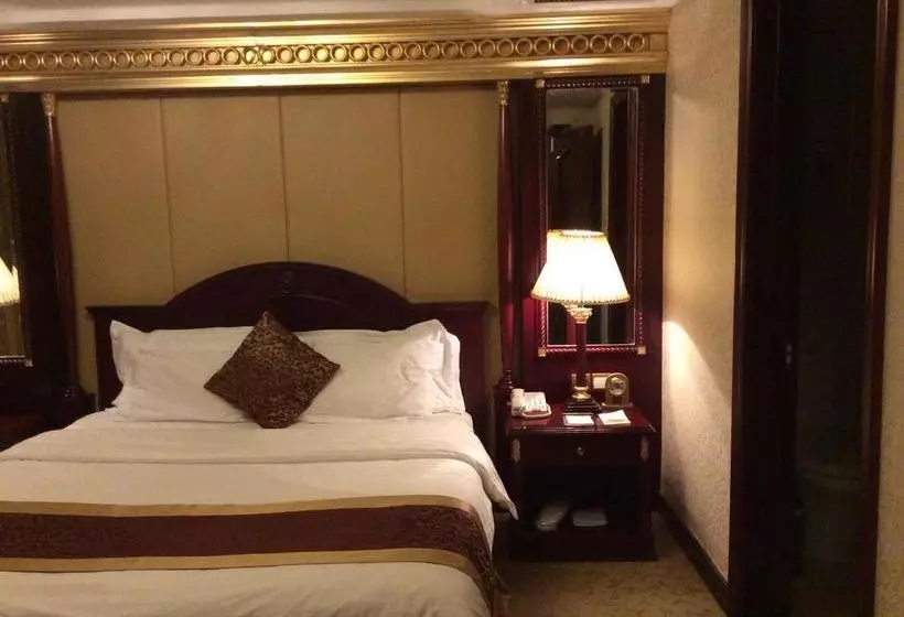 Fotos del hotel New Paris:  9