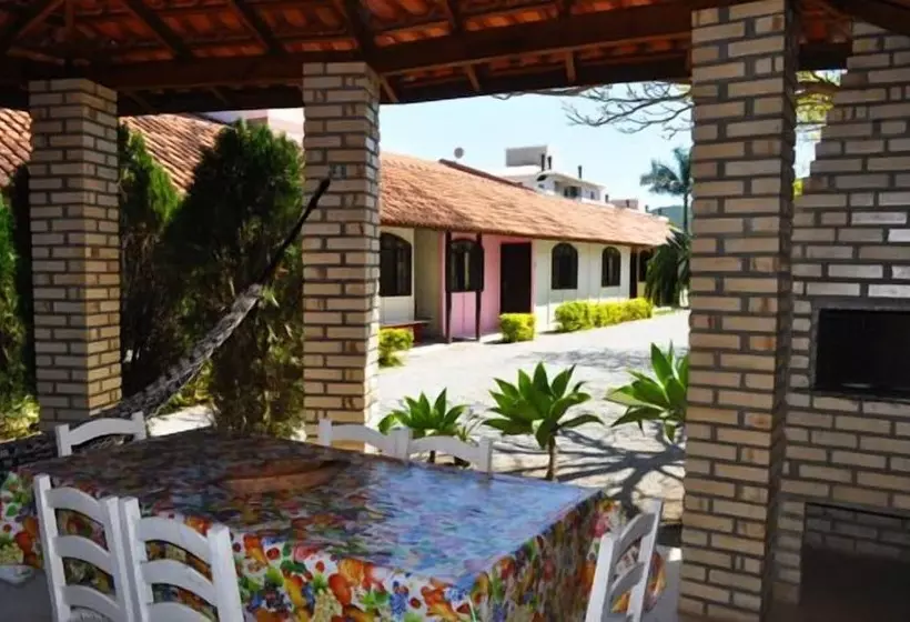 Fotos del hotel Pousada Perto Da Praia Dos Ingleses:  3