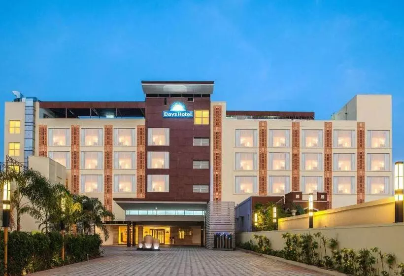 Days  Chennai Omr