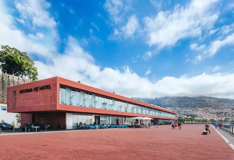 Fotos del hotel Pestana Cr7 Funchal:  2
