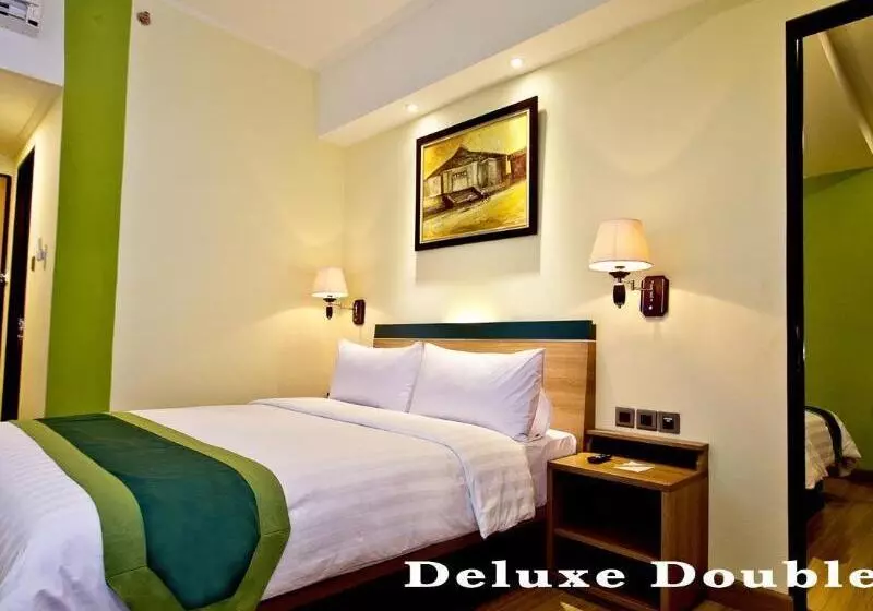 Fotos del hotel Green Batara:  5