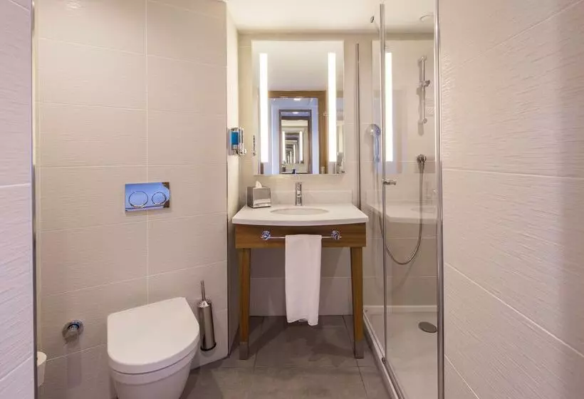 Fotos del hotel Hampton By Hilton Istanbul Kurtkoy:  10
