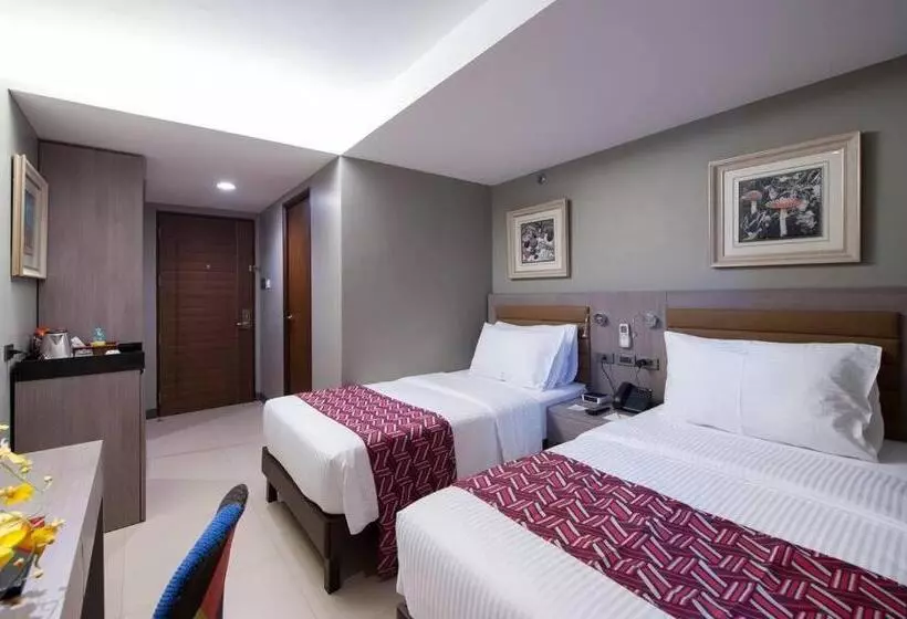 Fotos del hotel Solace:  9