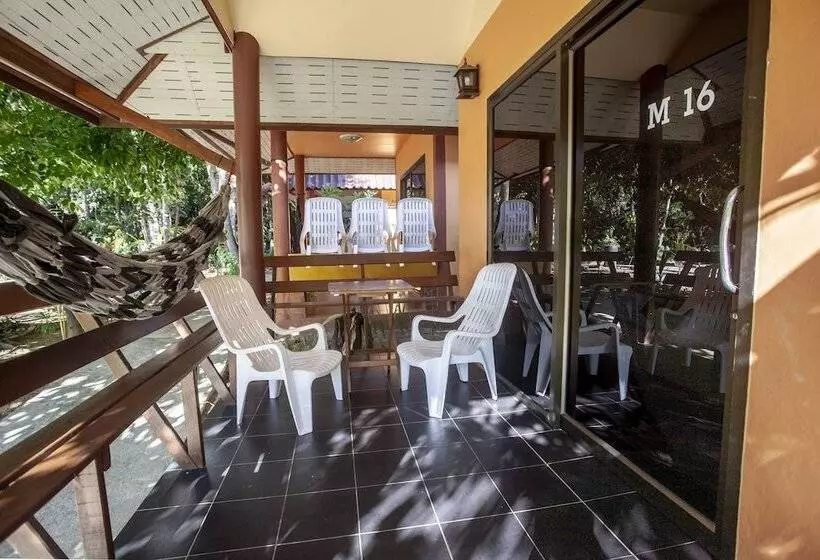Fotos del hotel Lanta Pearl Beach Resort:  17