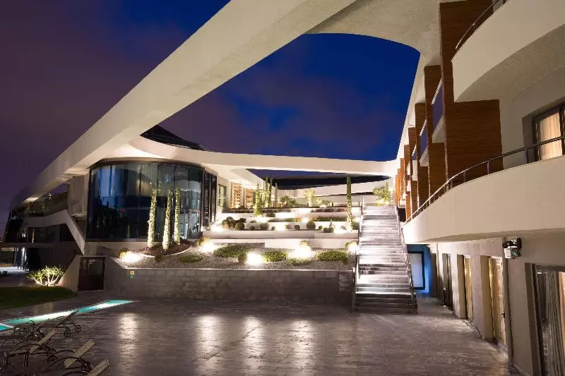 Fotos del hotel Doubletree By Hilton Izmir Airport:  15