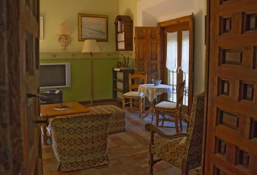 Casa Palacio Conde De Garcinarro