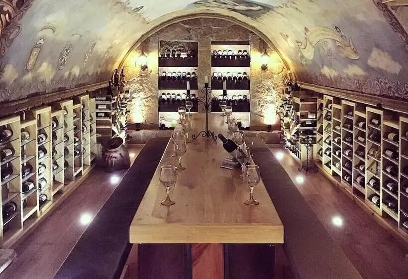 Fotos del hotel & Cava La Parroquia:  7