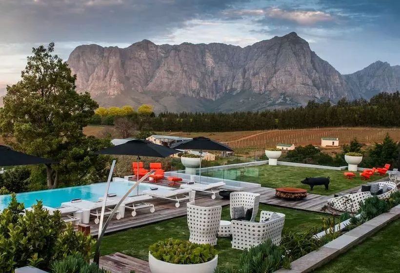 Clouds Estate