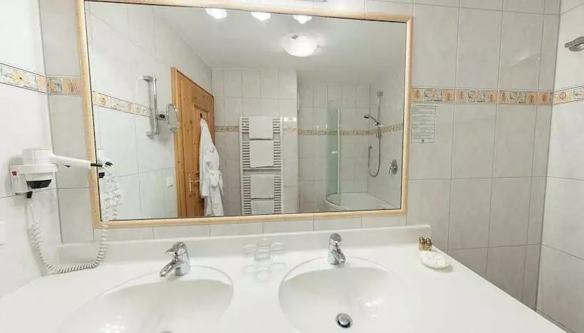 Fotos del hotel Alpenhotel Tirolerhof:  10
