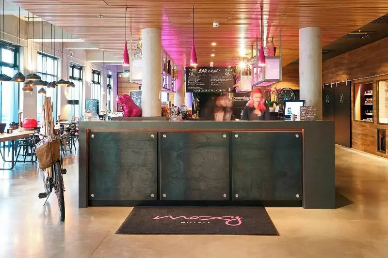 Fotos del hotel Moxy Frankfurt Eschborn:  5